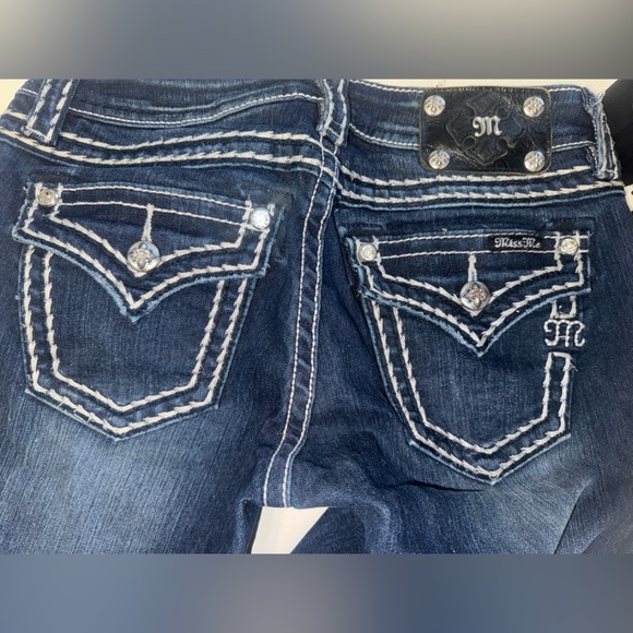 Gorgeous used ONCE “Miss Me” skinny jeans 👖 - Picture 4 of 7